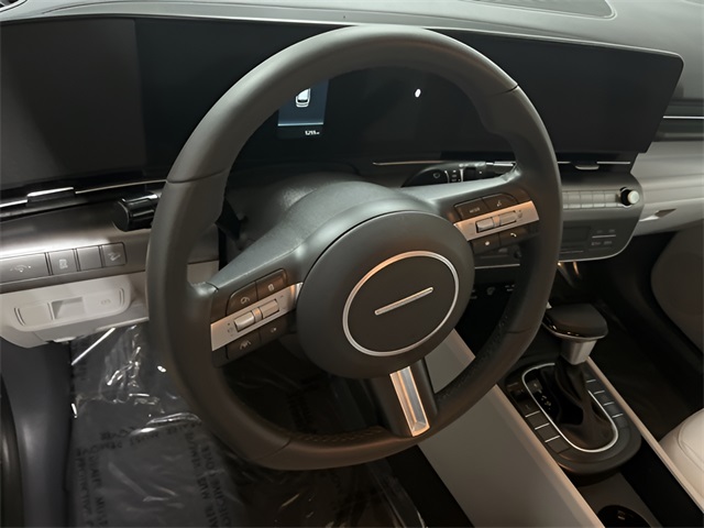 Vehicle image 16 of 24