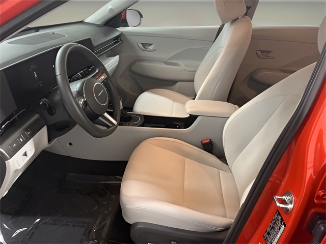 Vehicle image 10 of 24