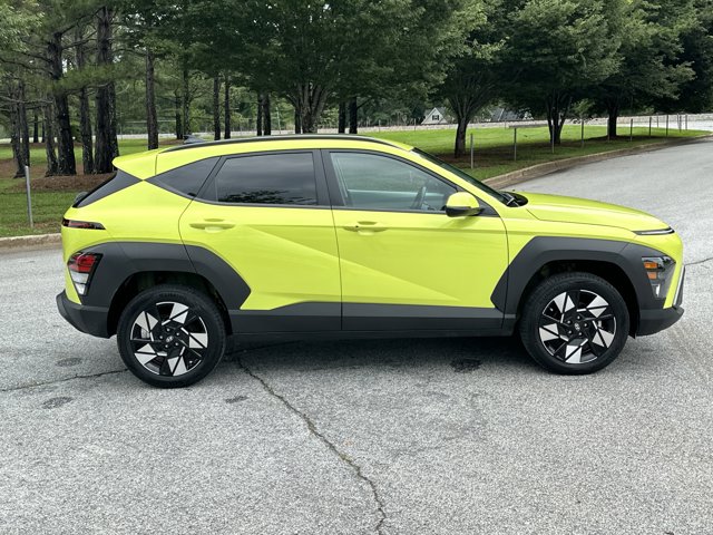 Vehicle image 4 of 31