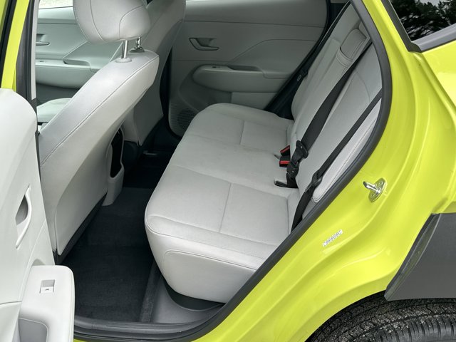 Vehicle image 20 of 31