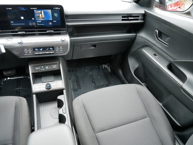 Vehicle image 11 of 36