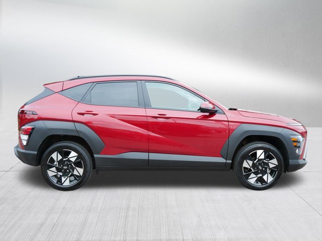 Vehicle image 4 of 36