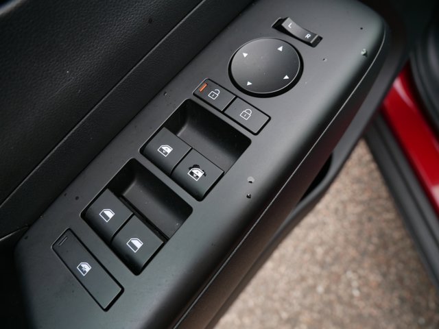 Vehicle image 19 of 36