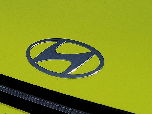 2024 Hyundai Kona SEL Image 4 of 6