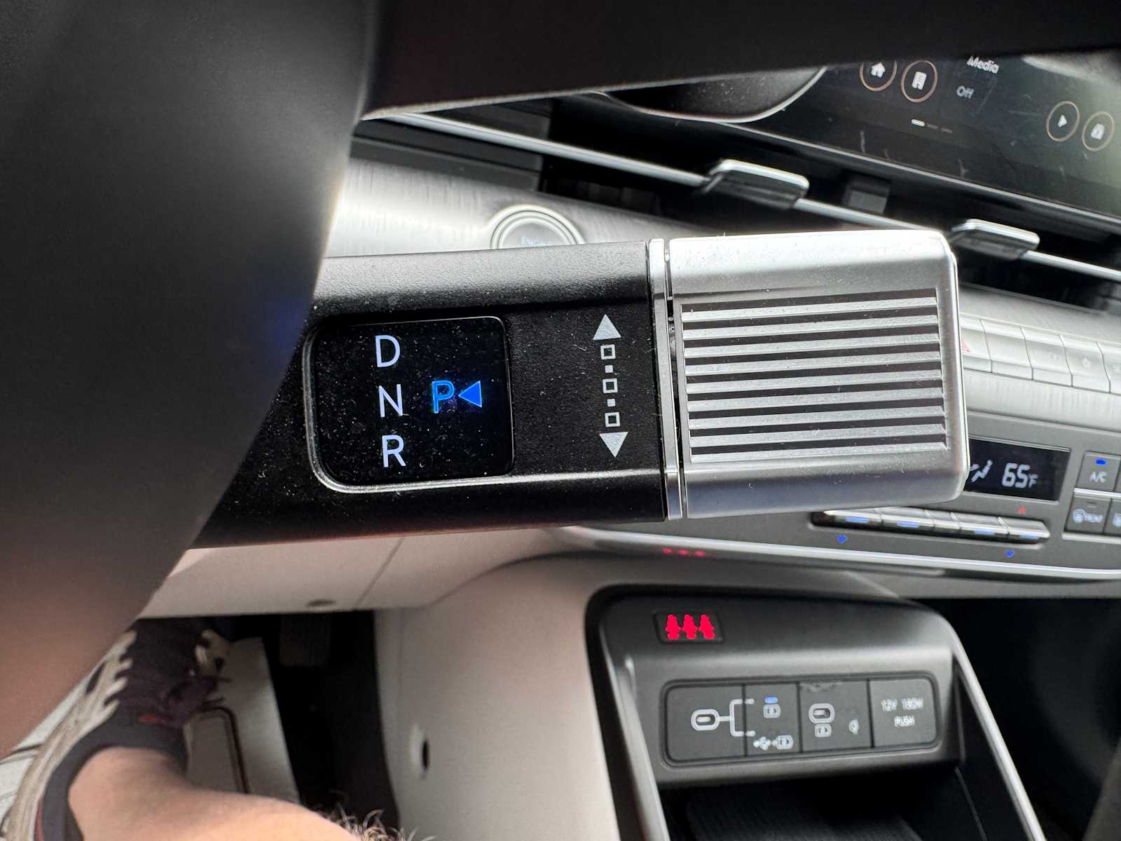 2024 Hyundai Kona SEL Image 26 of 29