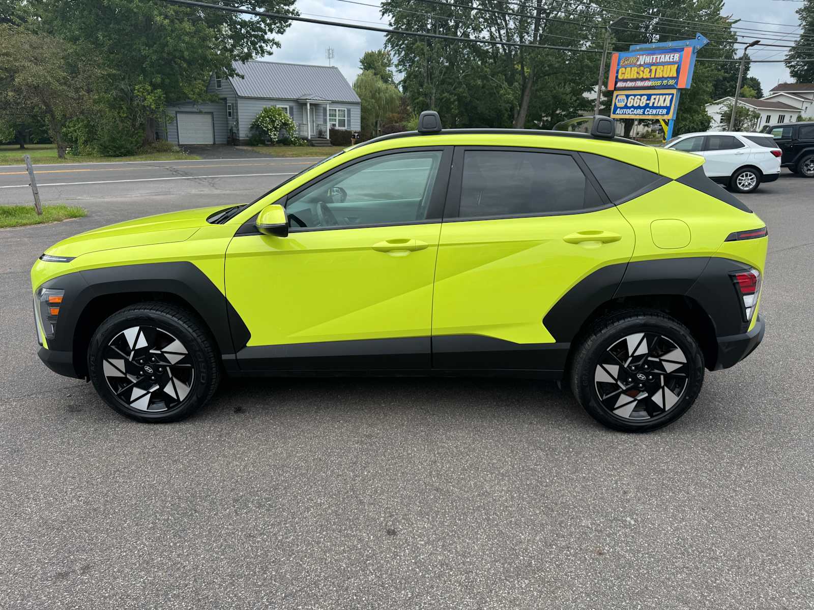 2024 Hyundai Kona SEL Image 7 of 29