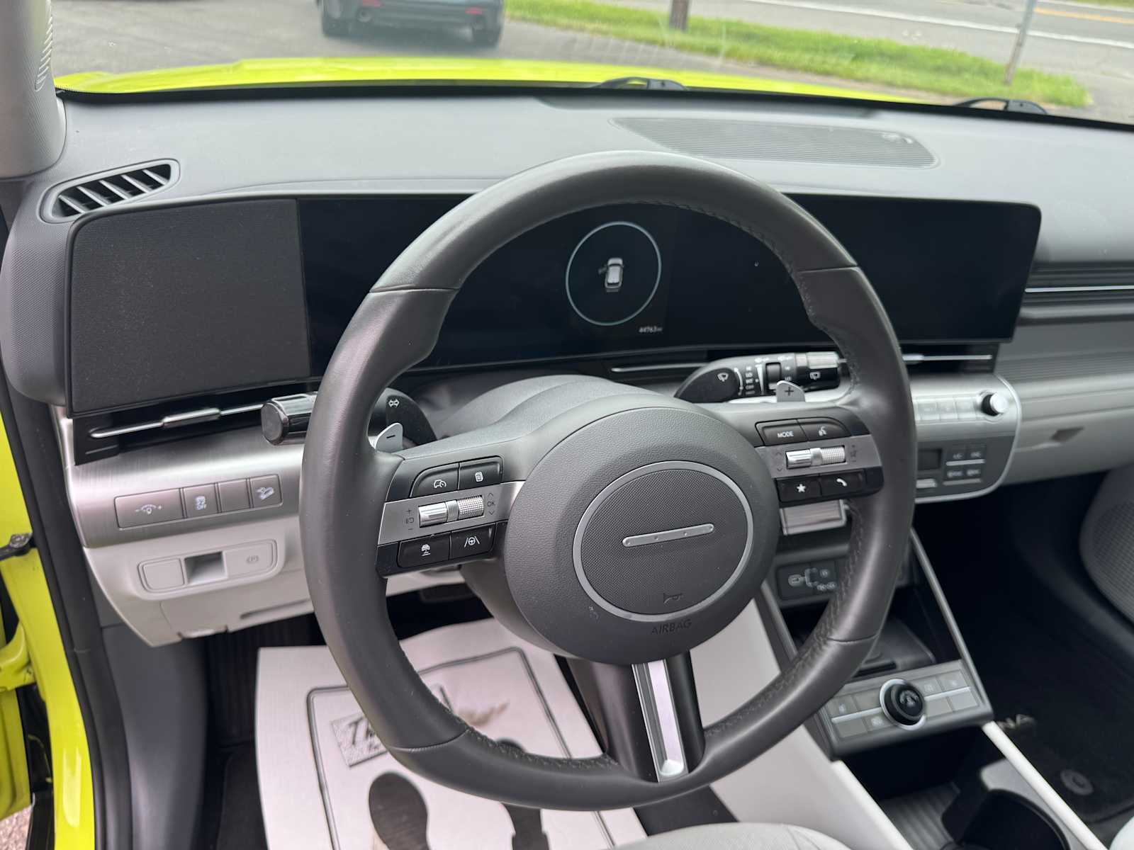 2024 Hyundai Kona SEL Image 11 of 29