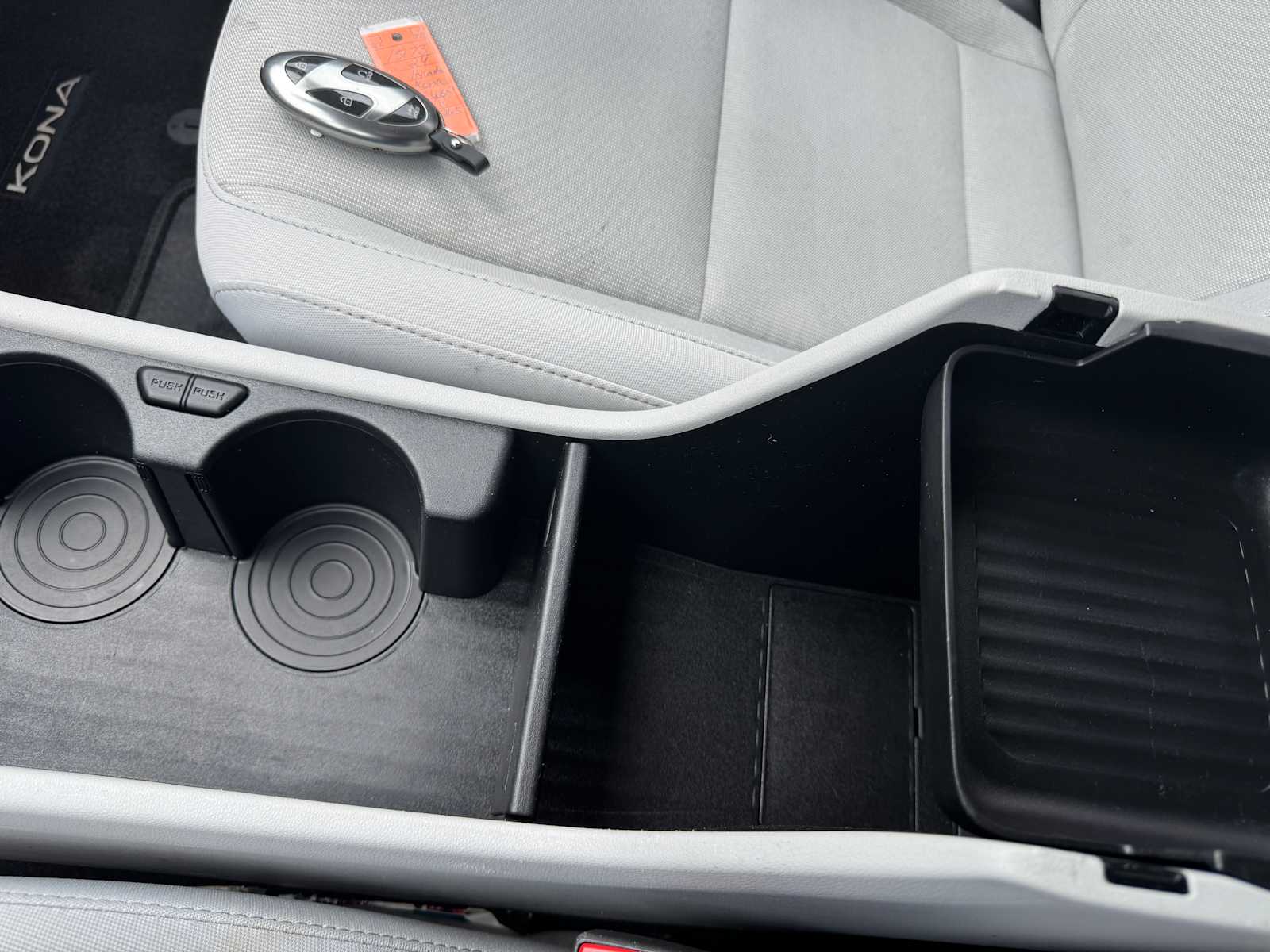 2024 Hyundai Kona SEL Image 19 of 29