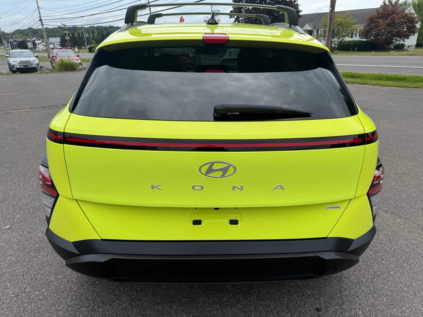 2024 Hyundai Kona SEL Image 5 of 29