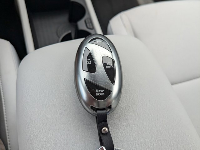 Vehicle image 28 of 28