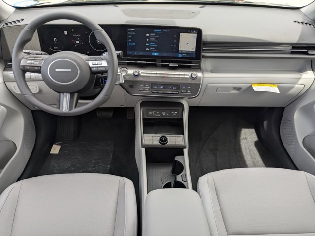 Vehicle image 10 of 28
