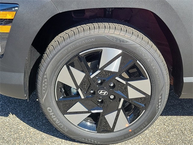 2024 Hyundai Kona SEL Image 4 of 6