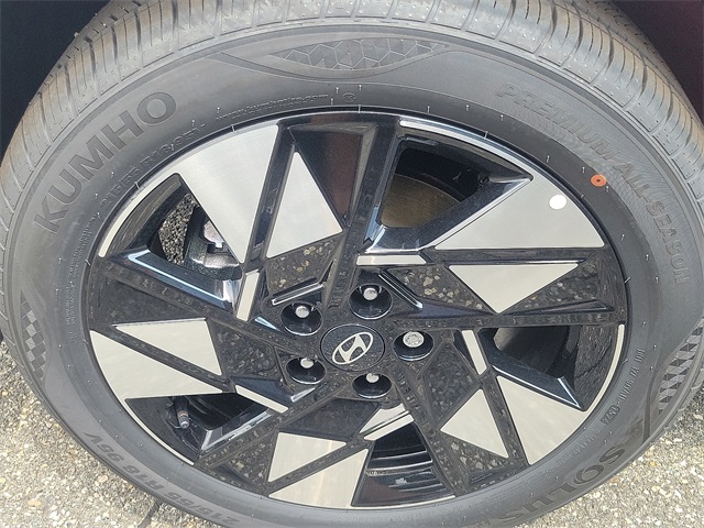 2024 Hyundai Kona SEL Image 4 of 4
