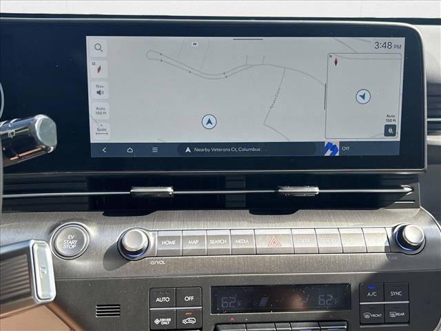 2024 Hyundai Kona Electric SEL Image 16 of 18