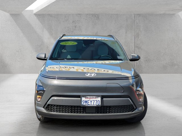 2024 Hyundai Kona Electric SEL Image 3 of 29