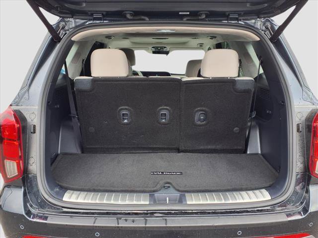Vehicle image 11 of 29