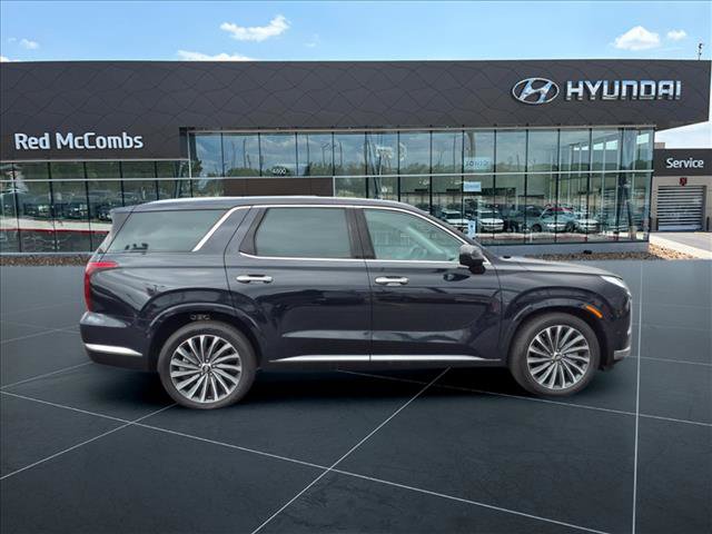 Vehicle image 4 of 29