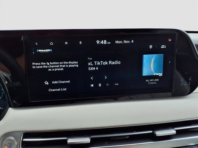 Vehicle image 23 of 29