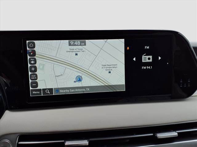 Vehicle image 22 of 29