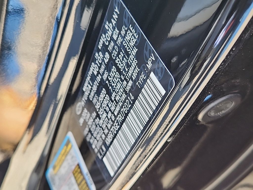 Vehicle image 9 of 29