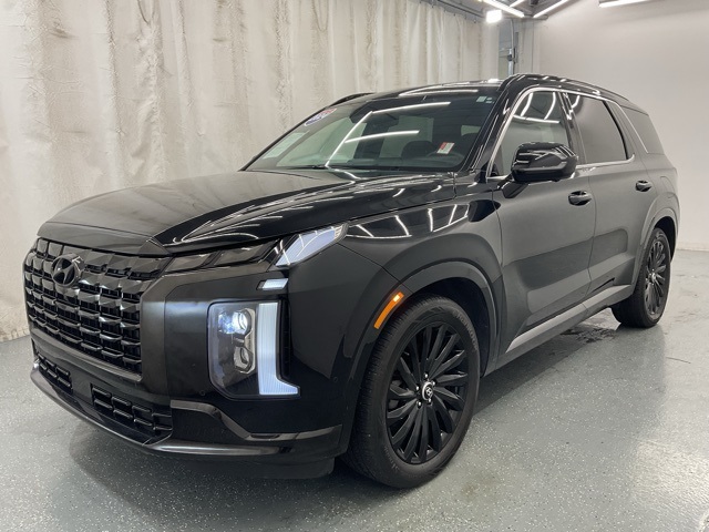 Vehicle image 1 of 28