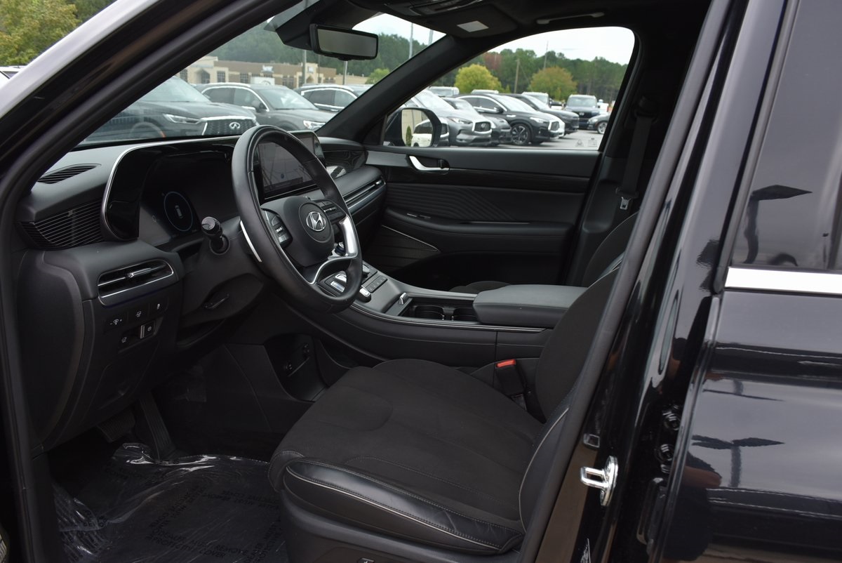 2024 Hyundai Palisade Calligraphy Night Edition Image 22 of 40