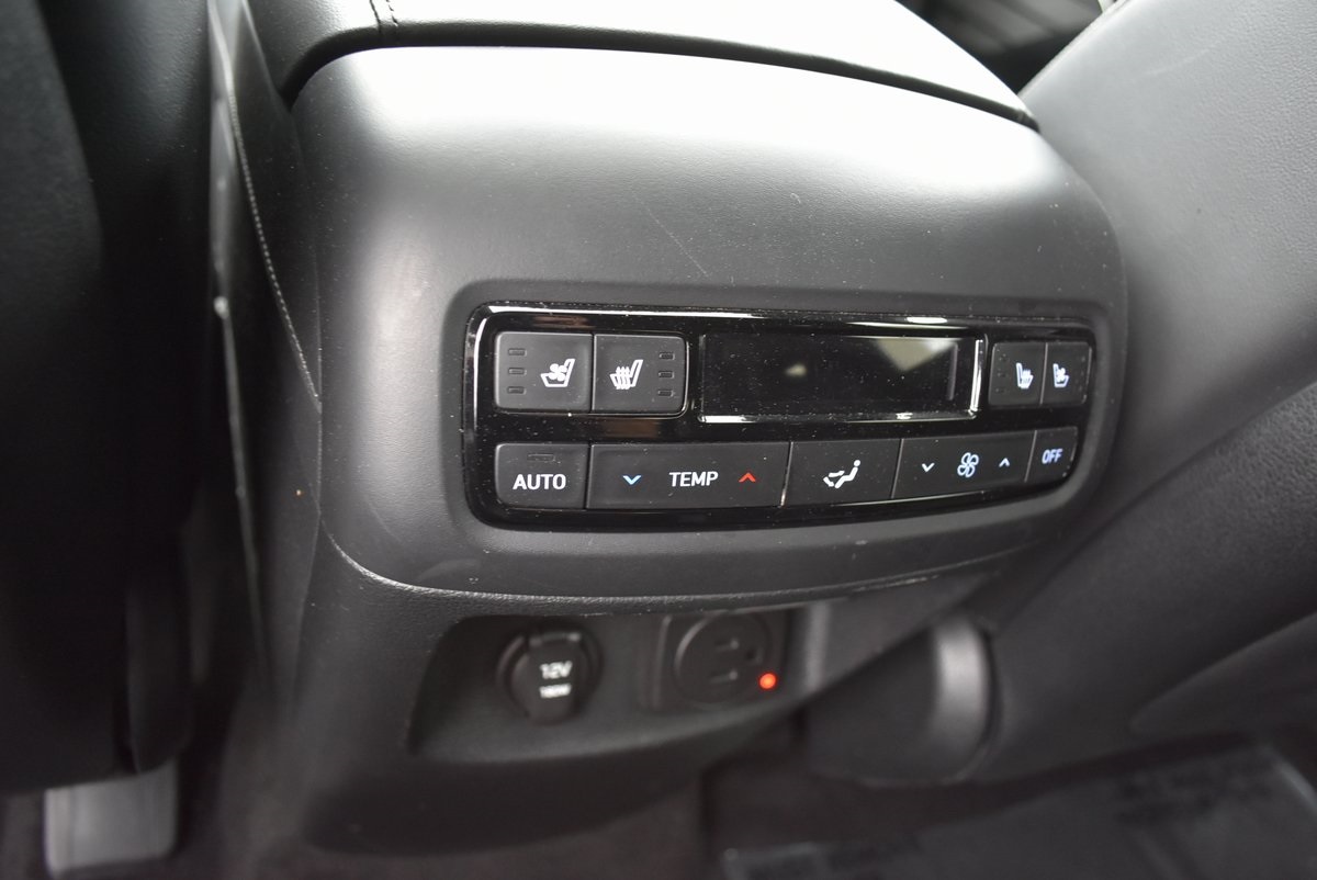 2024 Hyundai Palisade Calligraphy Night Edition Image 36 of 40