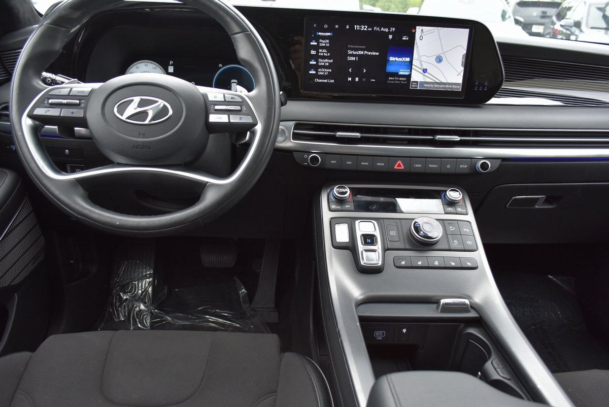 2024 Hyundai Palisade Calligraphy Night Edition Image 20 of 40