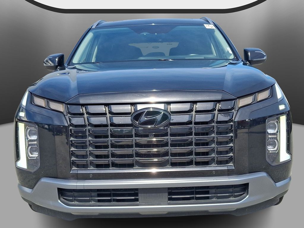 2024 Hyundai Palisade Limited Image 2 of 30