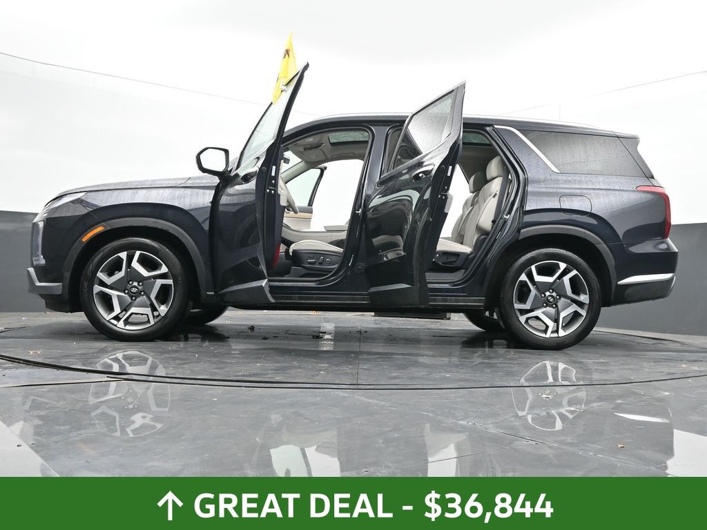 Vehicle image 48 of 72