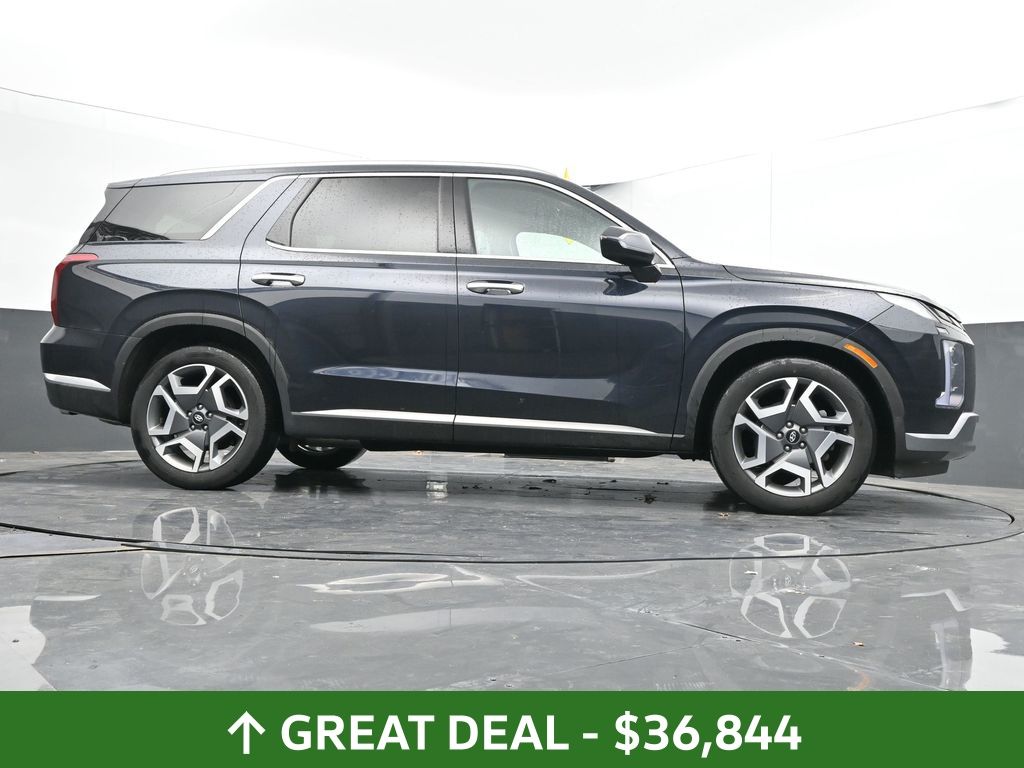 Vehicle image 20 of 72