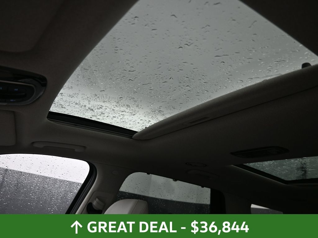 Vehicle image 65 of 72