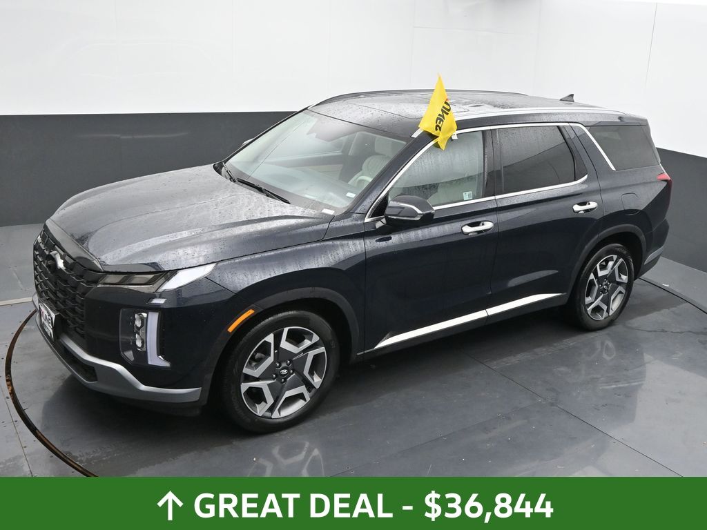 Vehicle image 2 of 72
