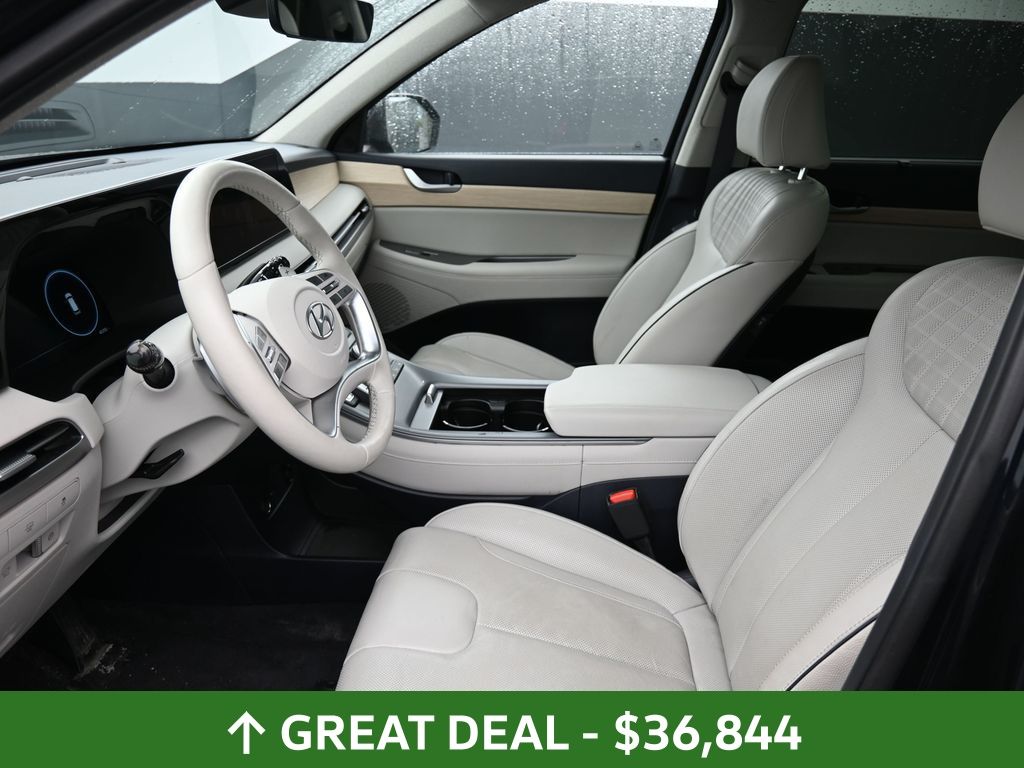 Vehicle image 70 of 72