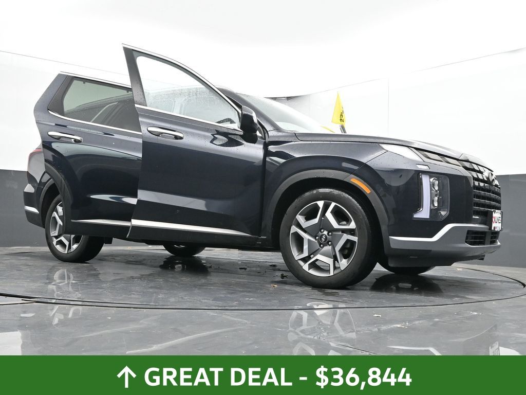 Vehicle image 11 of 72