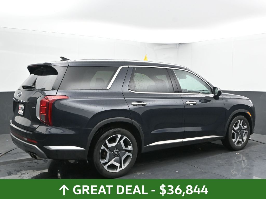 Vehicle image 25 of 72