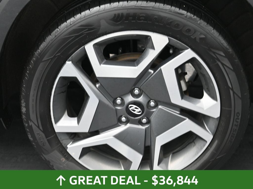 Vehicle image 50 of 72