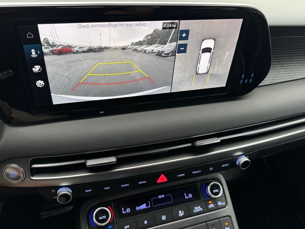 Vehicle image 12 of 26