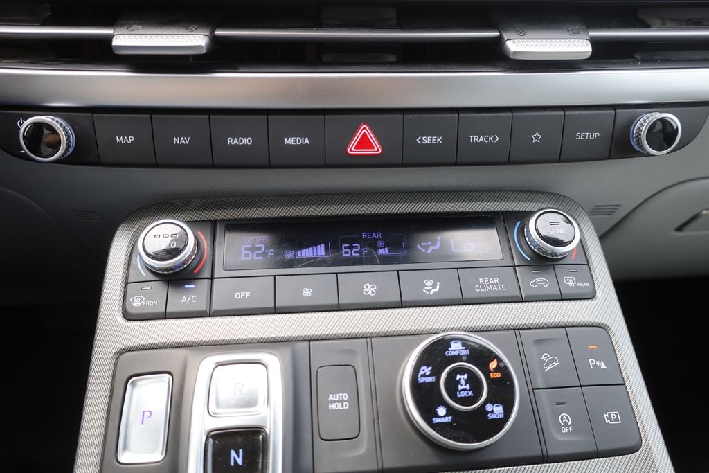 Vehicle image 39 of 59