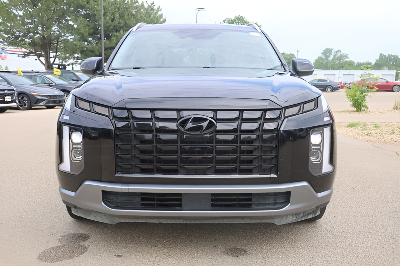 Vehicle image 52 of 59
