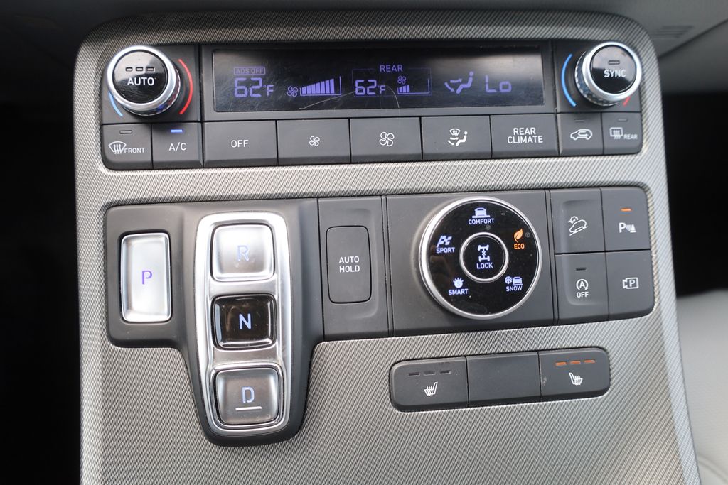 Vehicle image 38 of 59