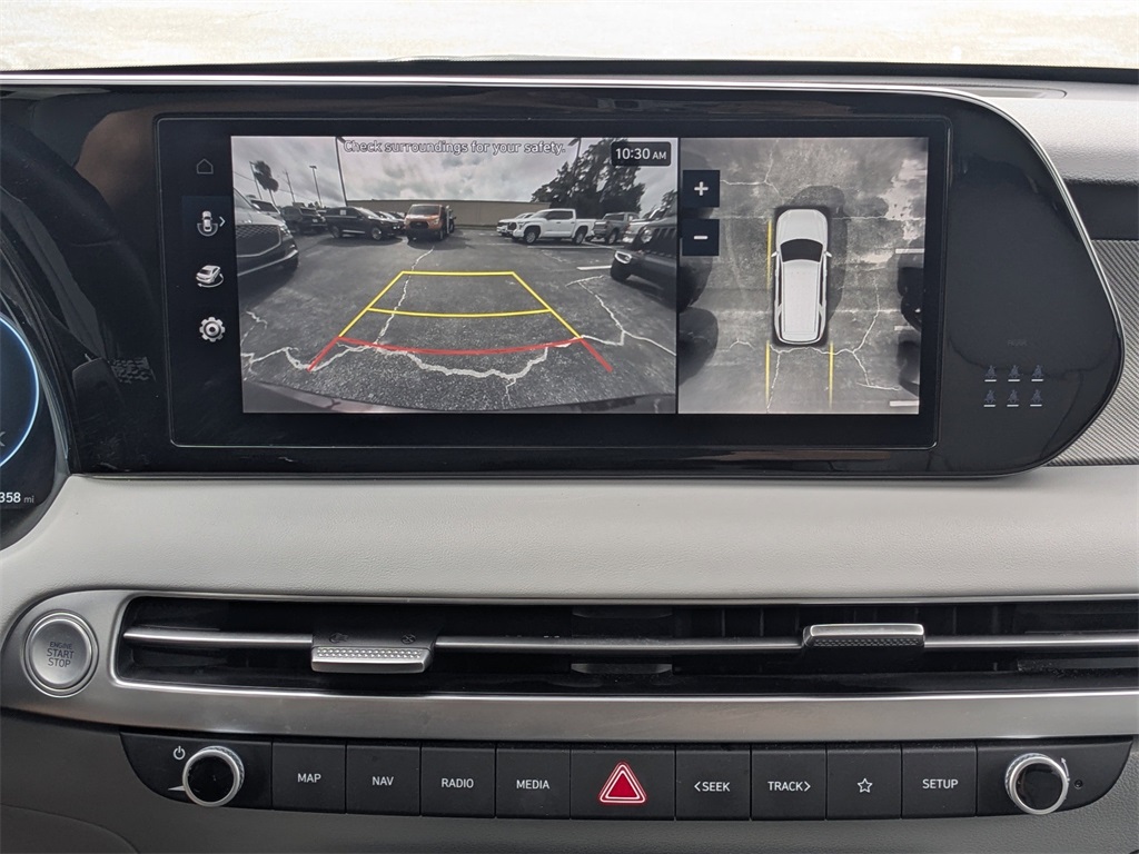 2024 Hyundai Palisade SEL Image 17 of 34