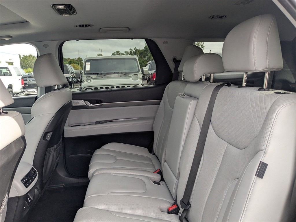 2024 Hyundai Palisade SEL Image 11 of 34