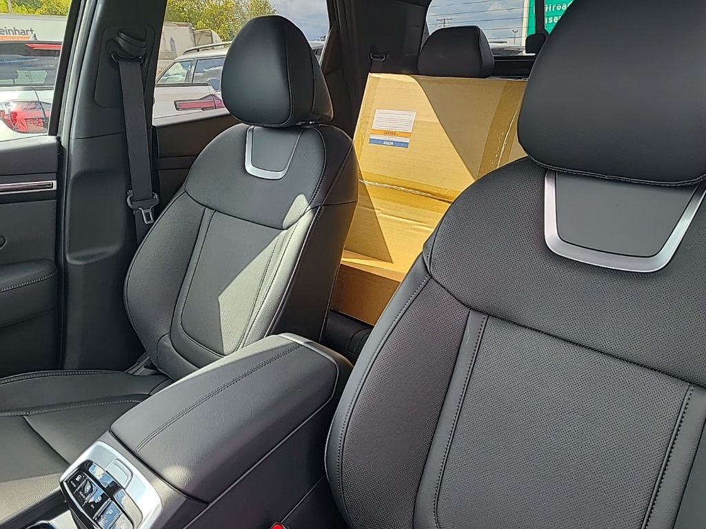 2024 Hyundai Santa Cruz Limited Image 11 of 24