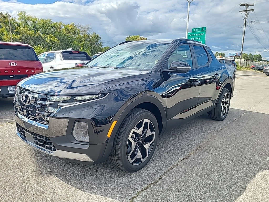 2024 Hyundai Santa Cruz Limited Image 1 of 24