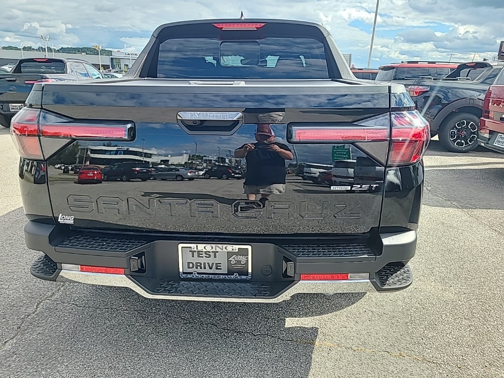 2024 Hyundai Santa Cruz Limited Image 7 of 24