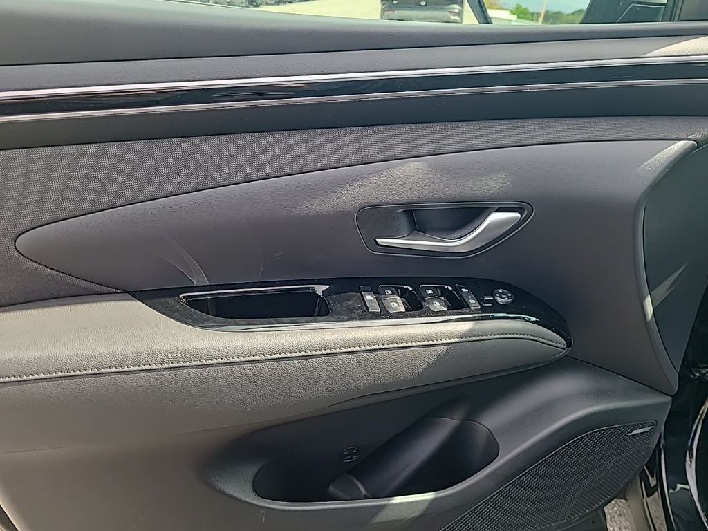 2024 Hyundai Santa Cruz Limited Image 13 of 24