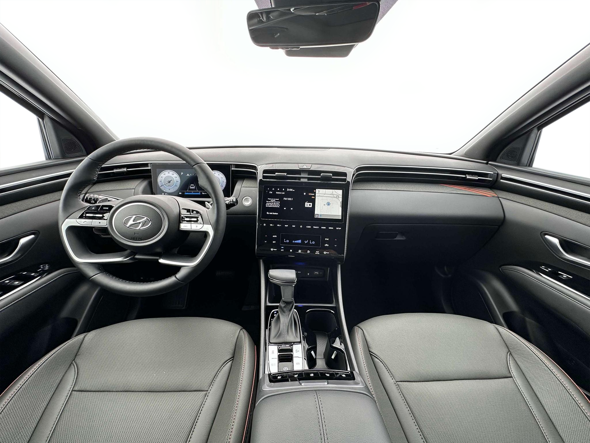 Vehicle image 13 of 19
