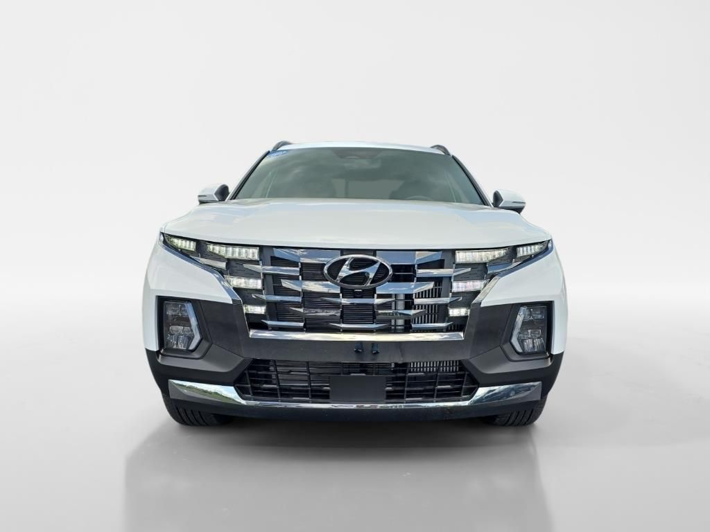 2024 Hyundai Santa Cruz Limited Image 2 of 25