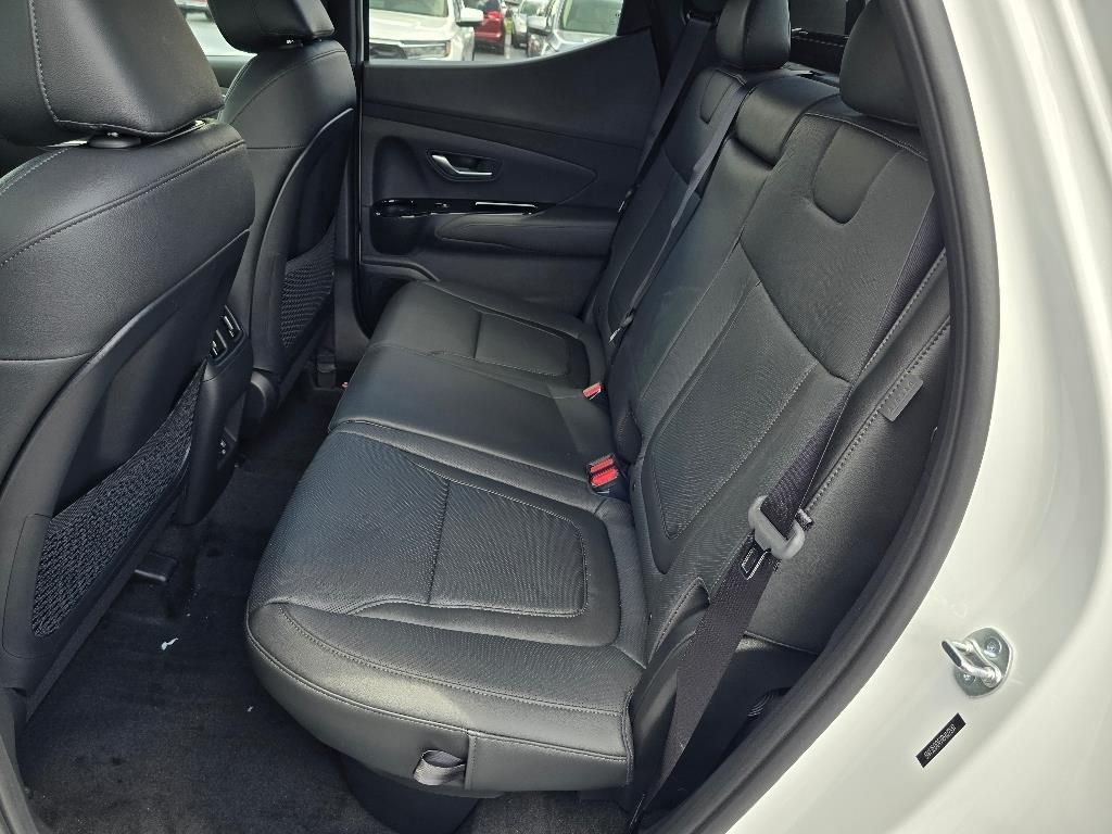 2024 Hyundai Santa Cruz Limited Image 9 of 25